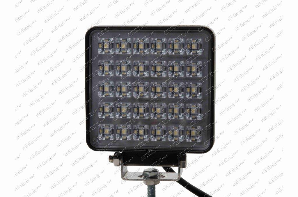 Světlomet pracovní LED 10-30V 32W 3 800lm 111x111x35mm 