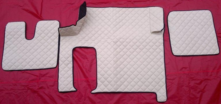 Koberec koženkový Man TGX automat 1 kastlík